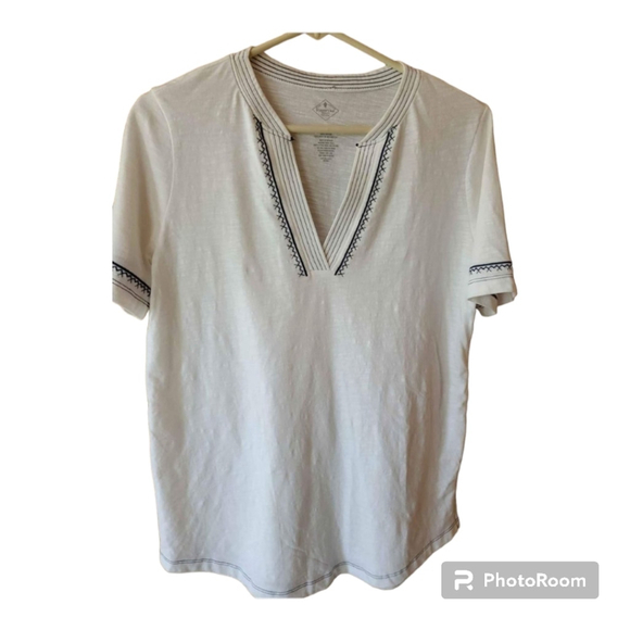 St. John's Bay Embroidered Short Sleeve Top Size S - Picture 2 of 6